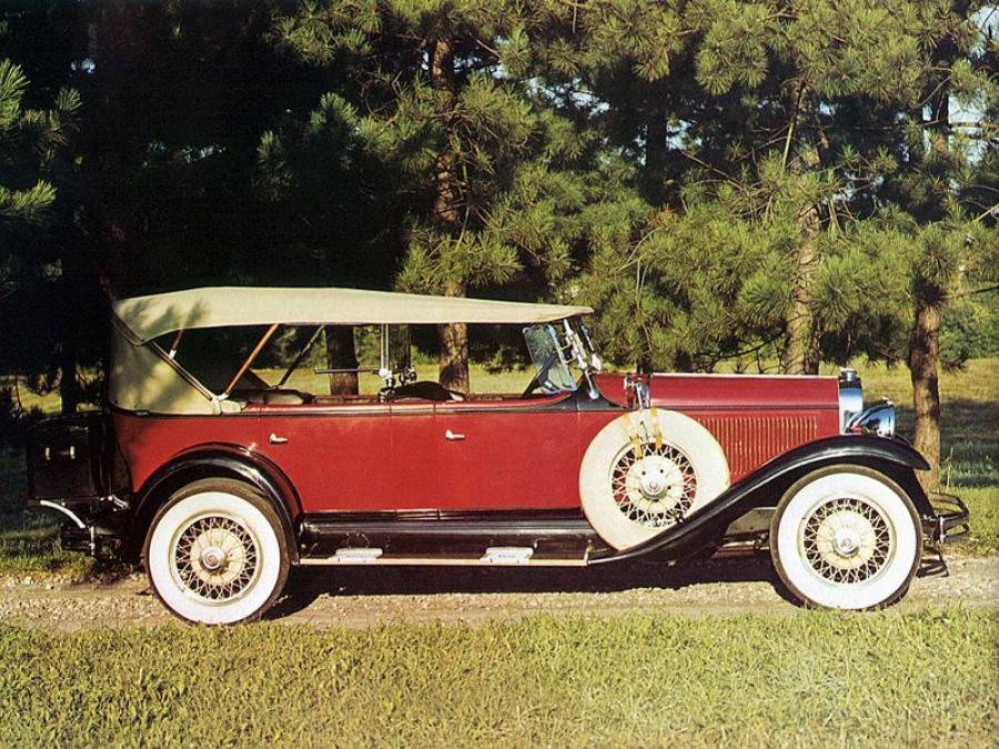  Studebaker President State Tourer 1930 года  (фото 1 из 1)
